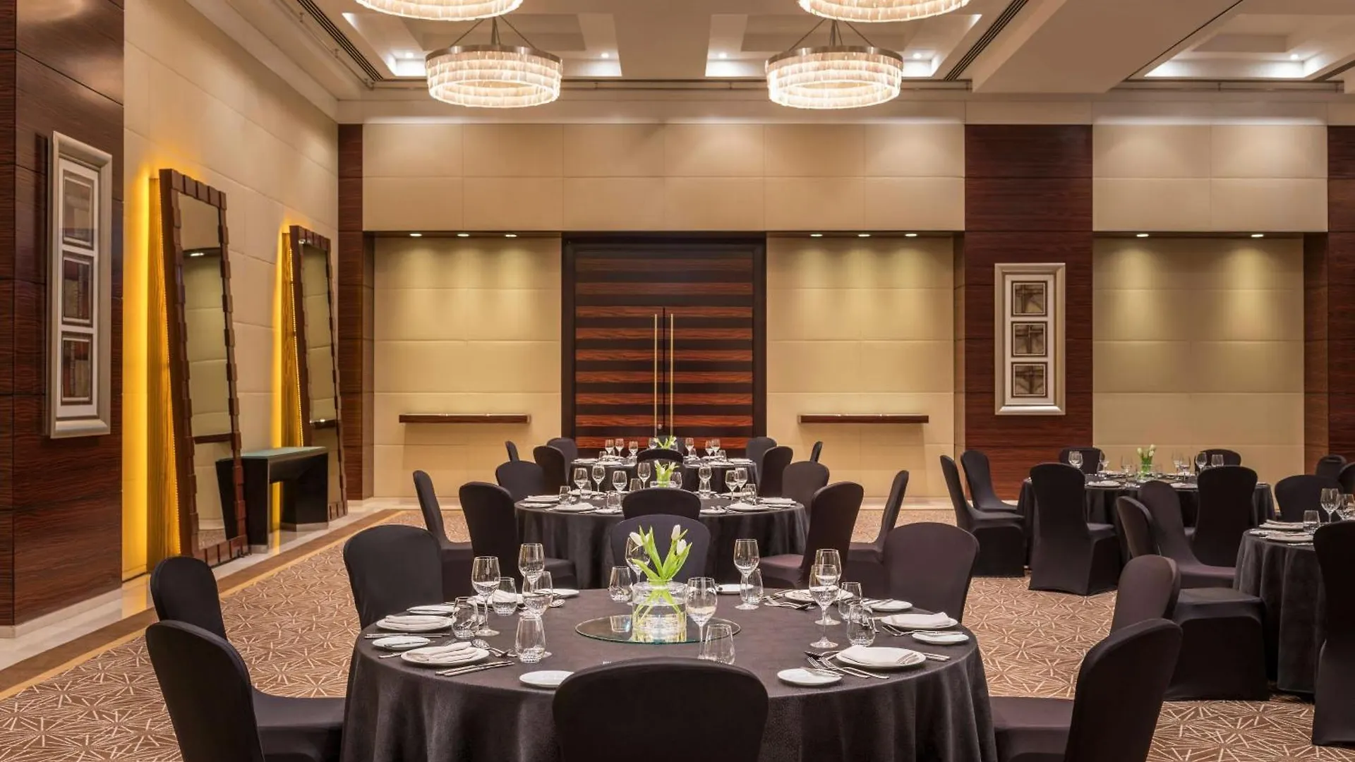 Grosvenor House, A Luxury Collection Hotel, דובאי מלון