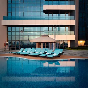 Отель Millennium Place Barsha Heights, Дубай