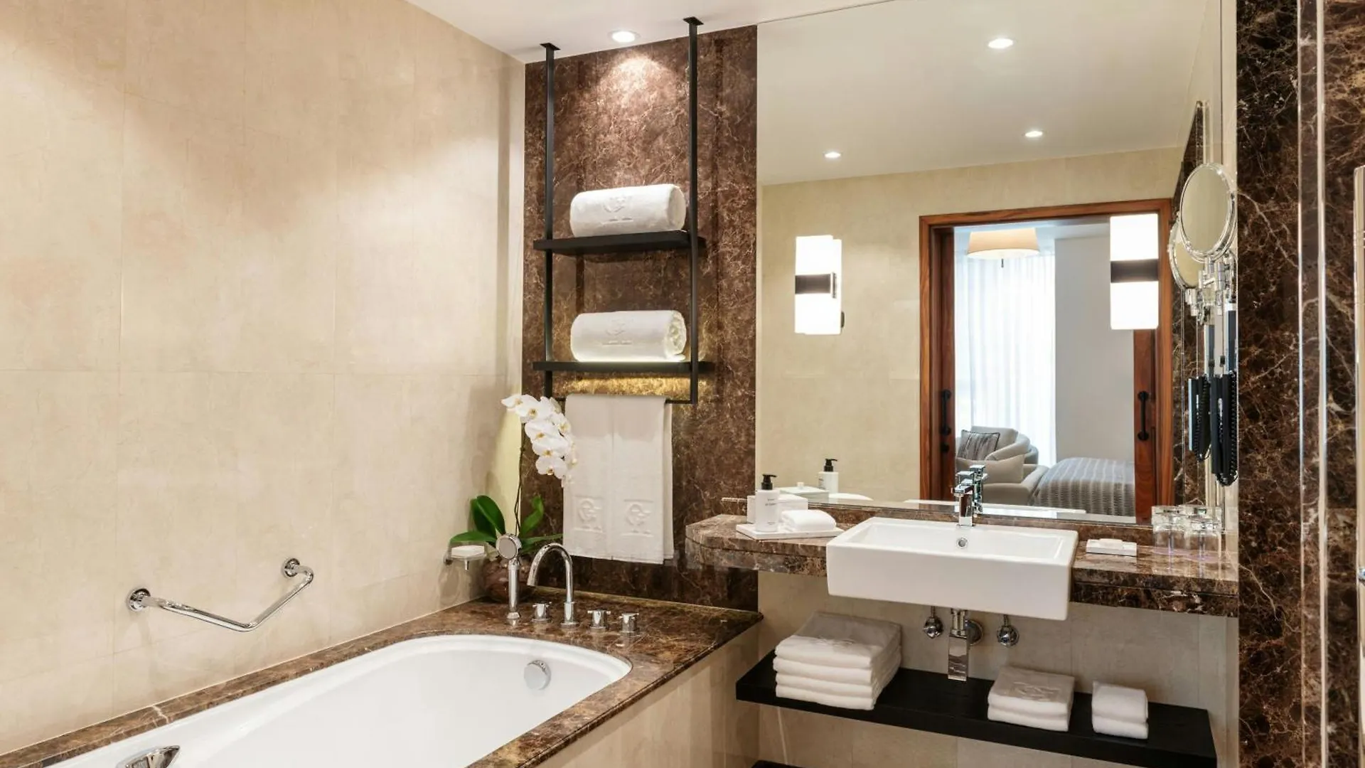 Grosvenor House, A Luxury Collection Hotel, Dubai Hotel